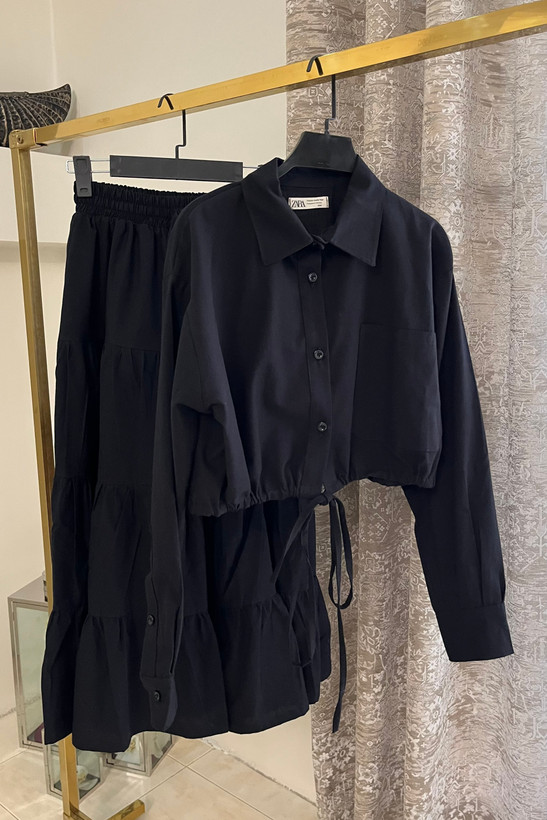 ست شیک زنانه شامل کراپ شومیز و دامن بلند رنگ مشکی | stylish set