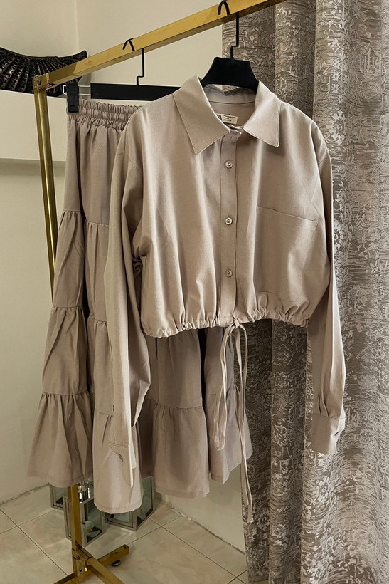 ست کراپ شومیز و دامن بلند زنانه رنگ خاکی | crop set