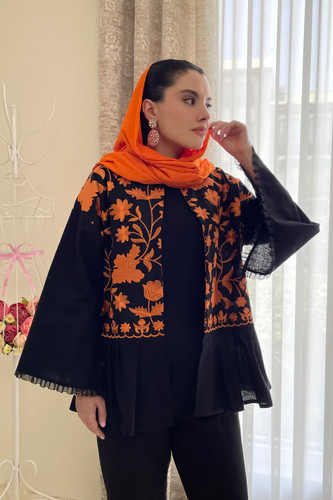 کت زنانه لینن سوزن دوزی مشکی با طرح نارنجی خاص و شیک | linen blazer