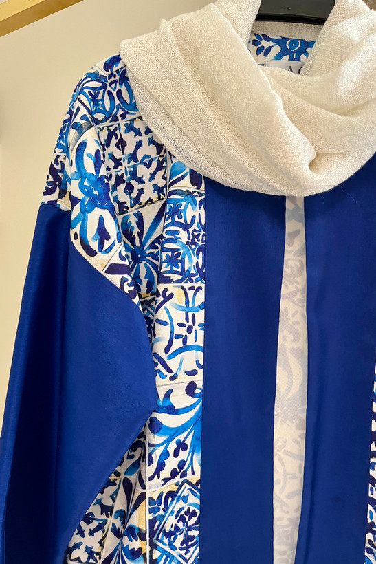 خرید کت زنانه کرپ طرحدار و تافته یقه گرد رنگ آبی مناسب مهمانی و استایل روزمره | elegant jacket