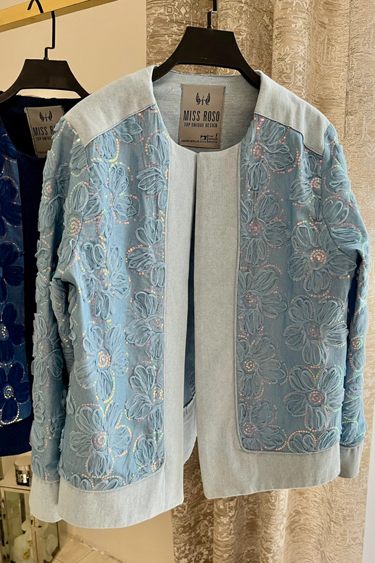 خرید کت جین یقه گرد زنانه مجلسی با جزئیات پولک و توردوزی در رنگهای شیک | chic jacket