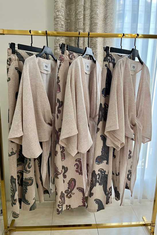 خرید ست شومیز گرهای و شلوار لینن ایتالیایی طرح دار زنانه با رنگبندی کامل | women set